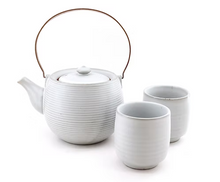 Tea Set | Porcelain